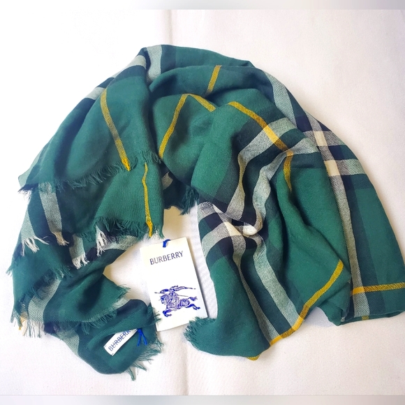 NWT$490 BURBERRY Giant Check Logo Pattern Fringed Trim Green Wool Twill Scarf - Picture 7 of 16